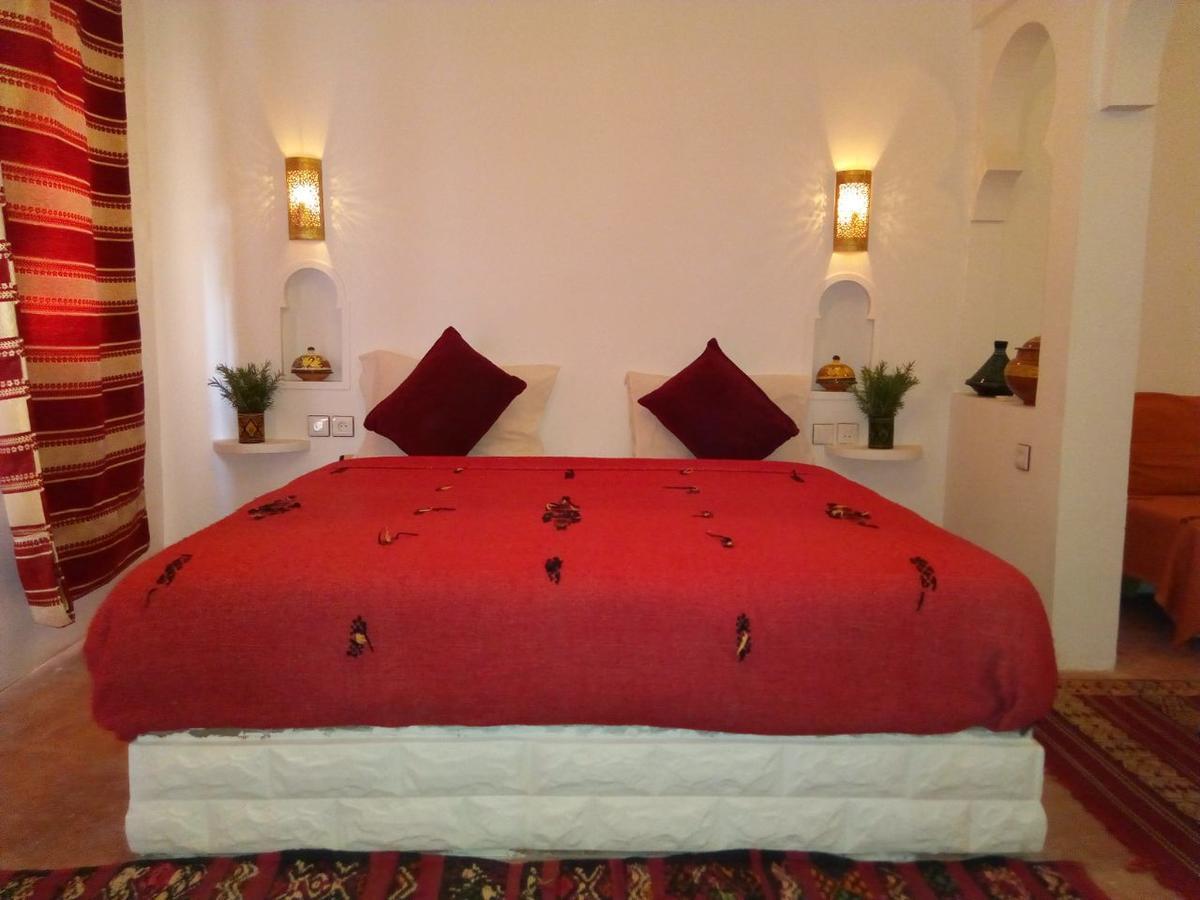 Auberge Tissadrine Akhendachou n'Ait Ouffi Exterior photo